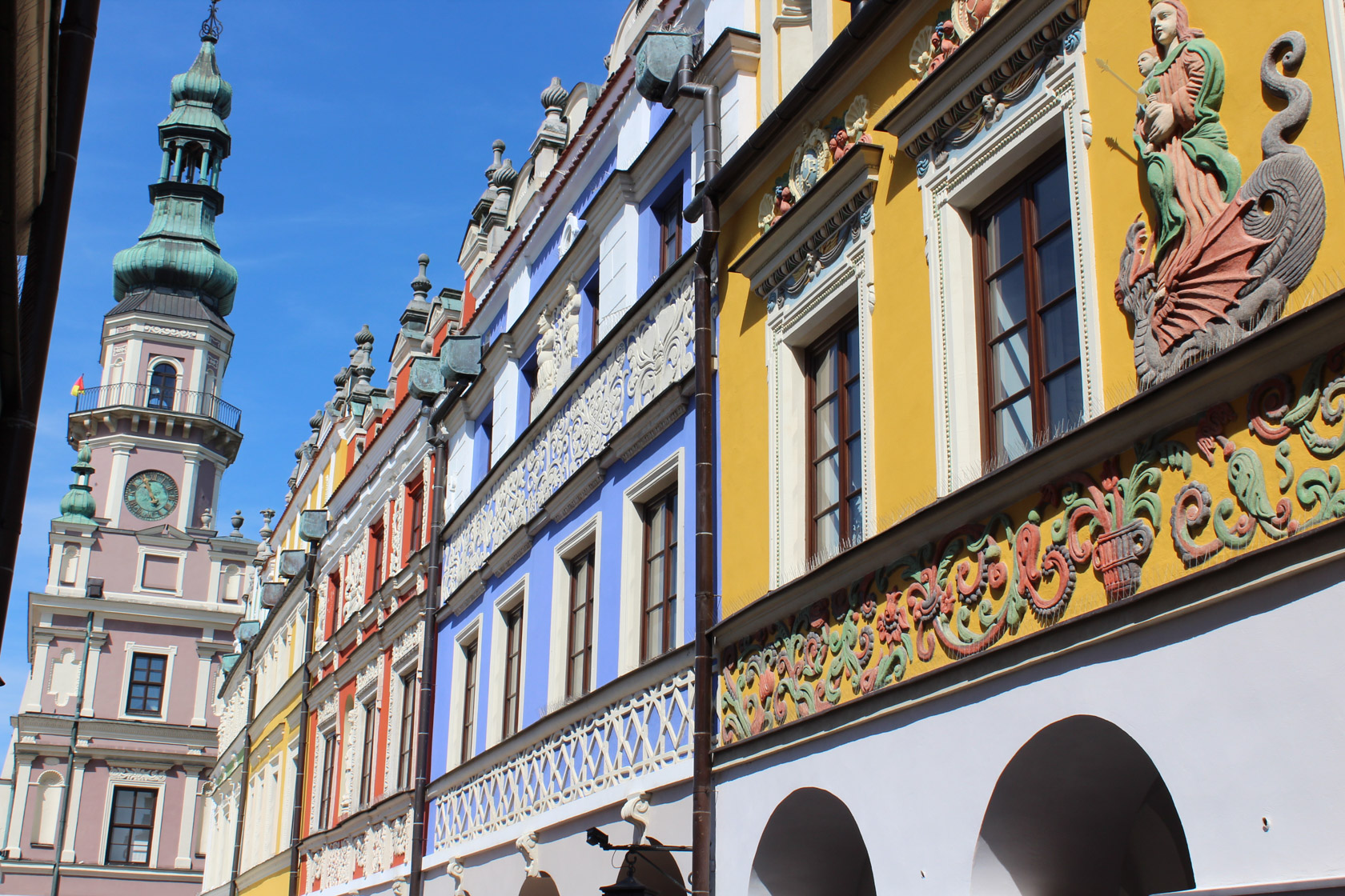 The colorful Renaissance townhouses of Zamość's market square